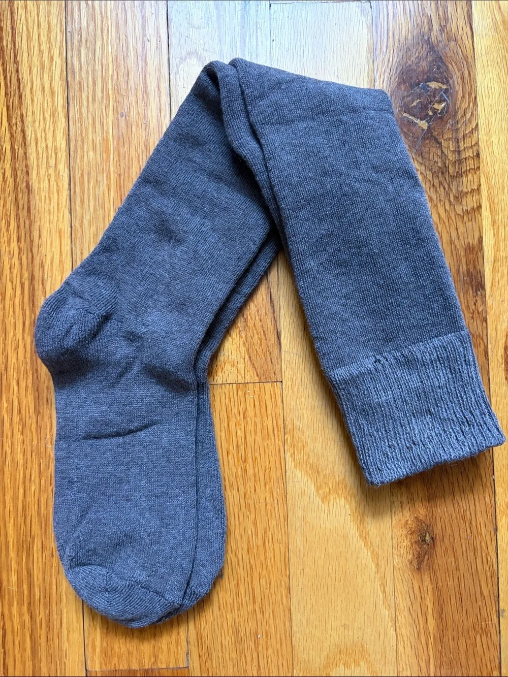 Amazon  5 Neutral women long socks Tights Pack in Black, Gray, Cream, Brown